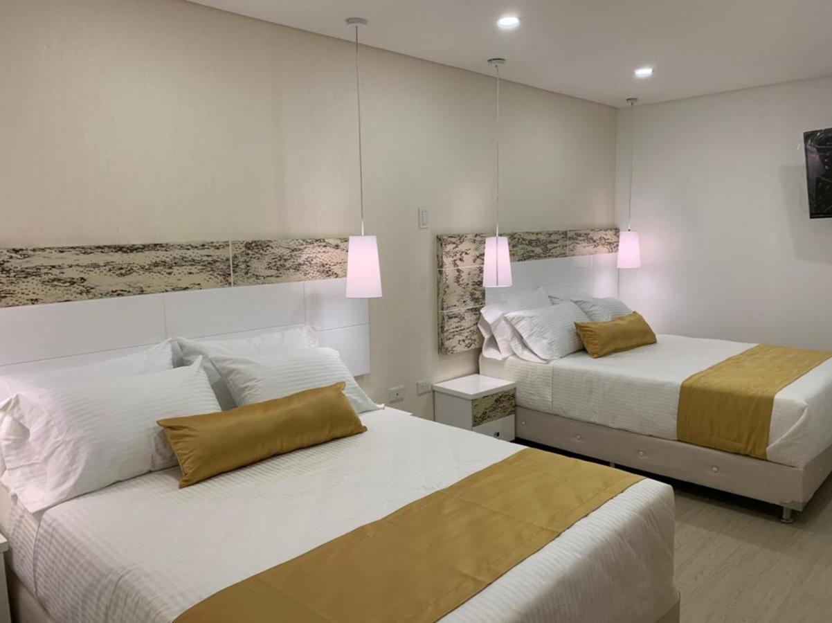Hotel Silver กวาร์เน ภายนอก รูปภาพ
