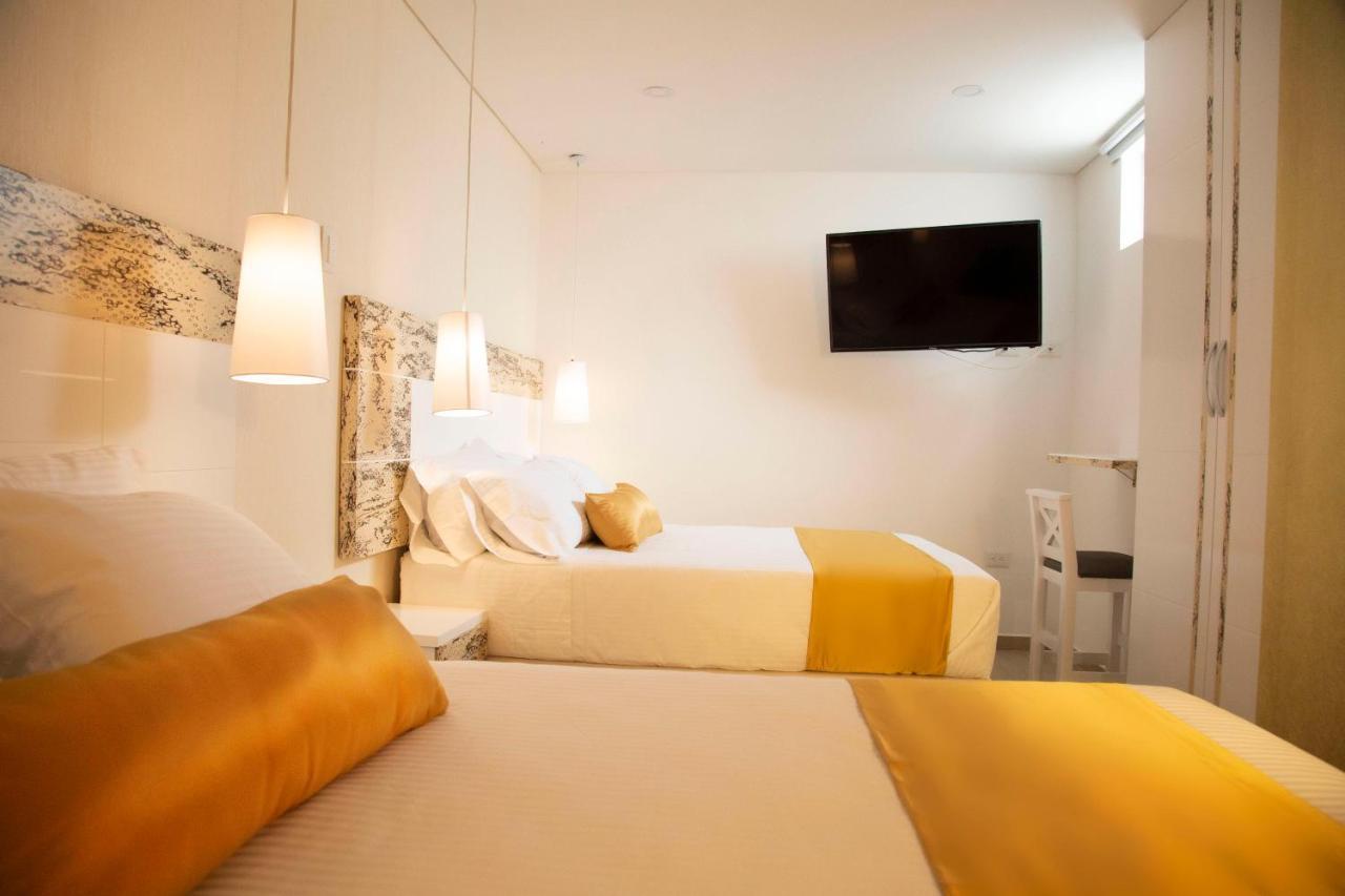 Hotel Silver กวาร์เน ภายนอก รูปภาพ