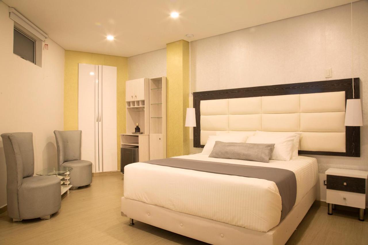 Hotel Silver กวาร์เน ภายนอก รูปภาพ