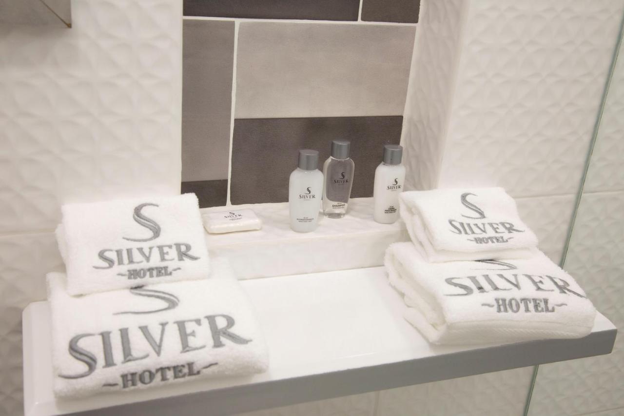Hotel Silver กวาร์เน ภายนอก รูปภาพ